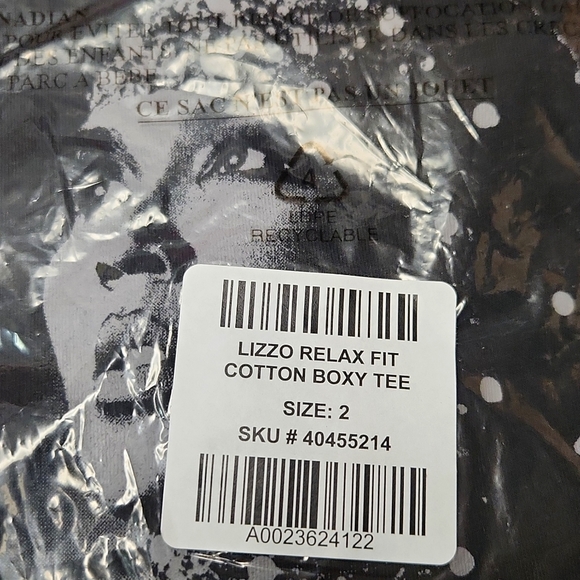 ❤️NWT VINTAGE TORRID BAND CONCERT TEE - LIZZO HIP HOP GRAPHIC SHIRT - PLUS SIZE - Picture 4 of 11